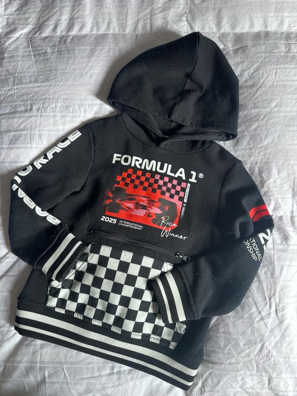 Formula 1 Hoodie Size XS 4-5 Black Graphic Race Winner